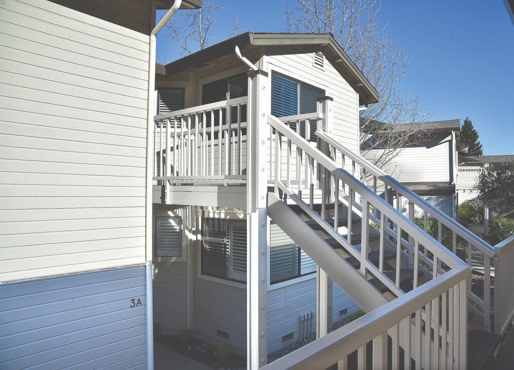 Magnolia condo