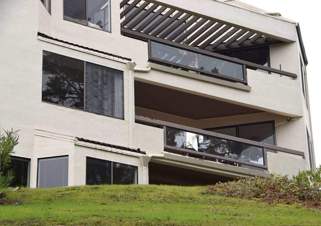Villa Robles Condo